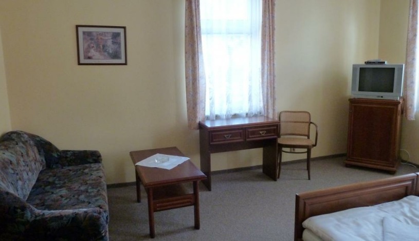 Pension - Restaurant  HOLIDAY Mariánské Lázně